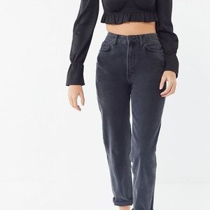 BDG Urban Outfitters Black Mom Jeans